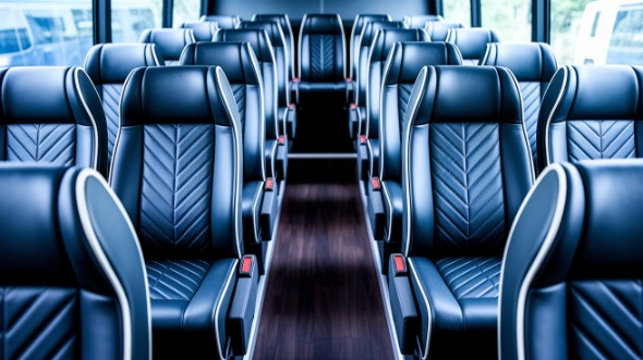 bloomington 20 passenger minibus rental